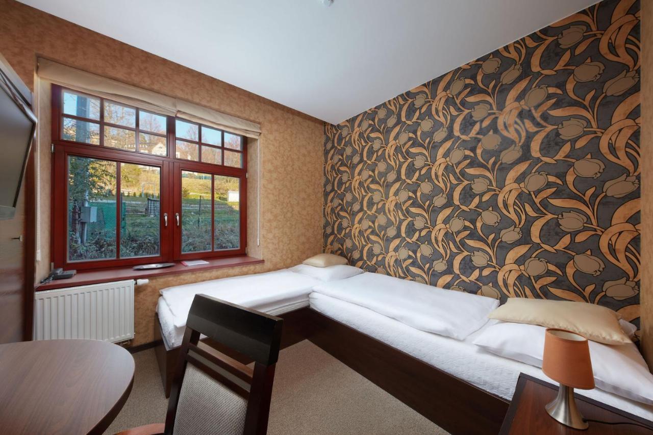 Single Room Extra Bed,1082731837:JPEG