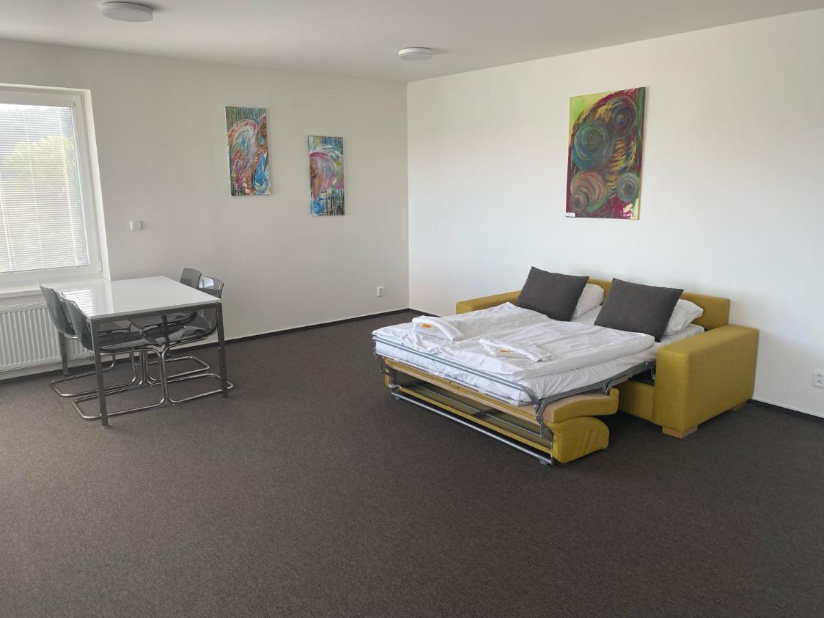 Suite with Lake View,1154892102:JPEG