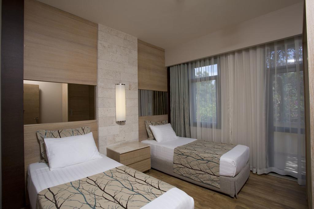 Two-Bedroom Apartment,127413396:JPEG