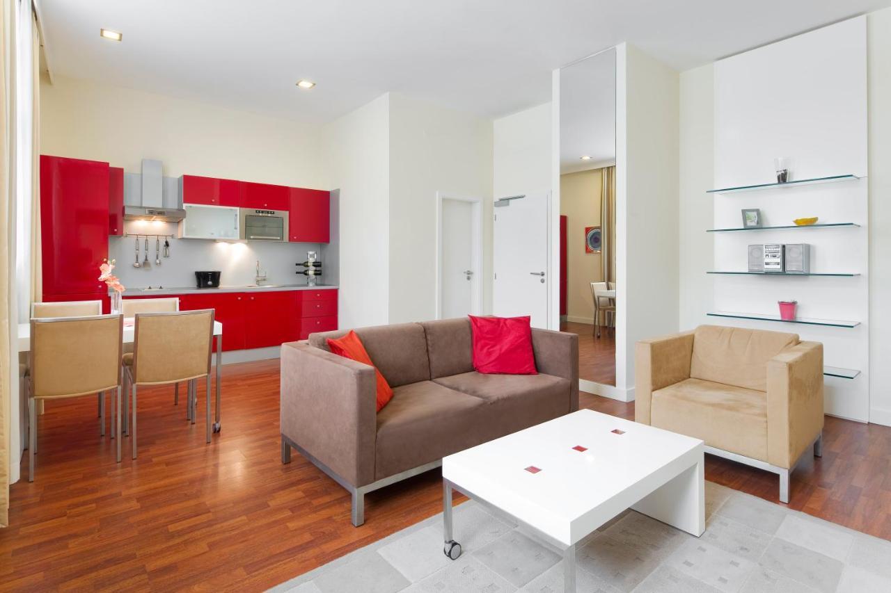 One-Bedroom Apartment,1351955497:JPEG