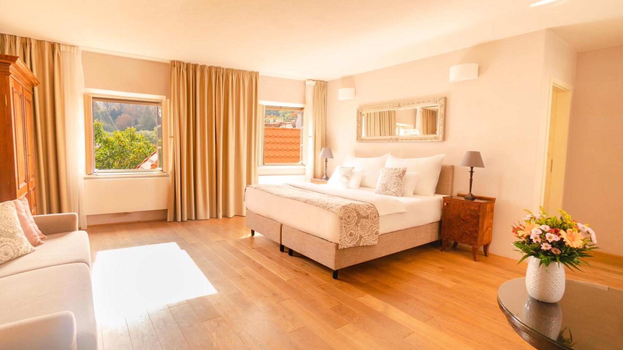 Junior Suite,1433535400:JPEG