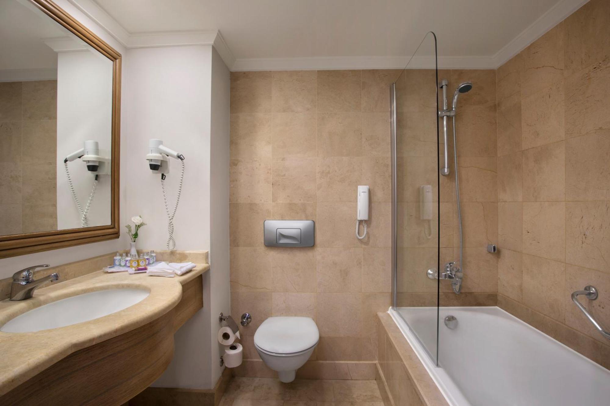 Apartmá Junior (3 dospělí a 1 dítě)