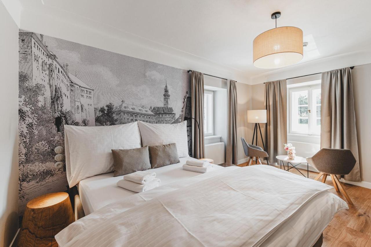 Double Room,1472958229:JPEG