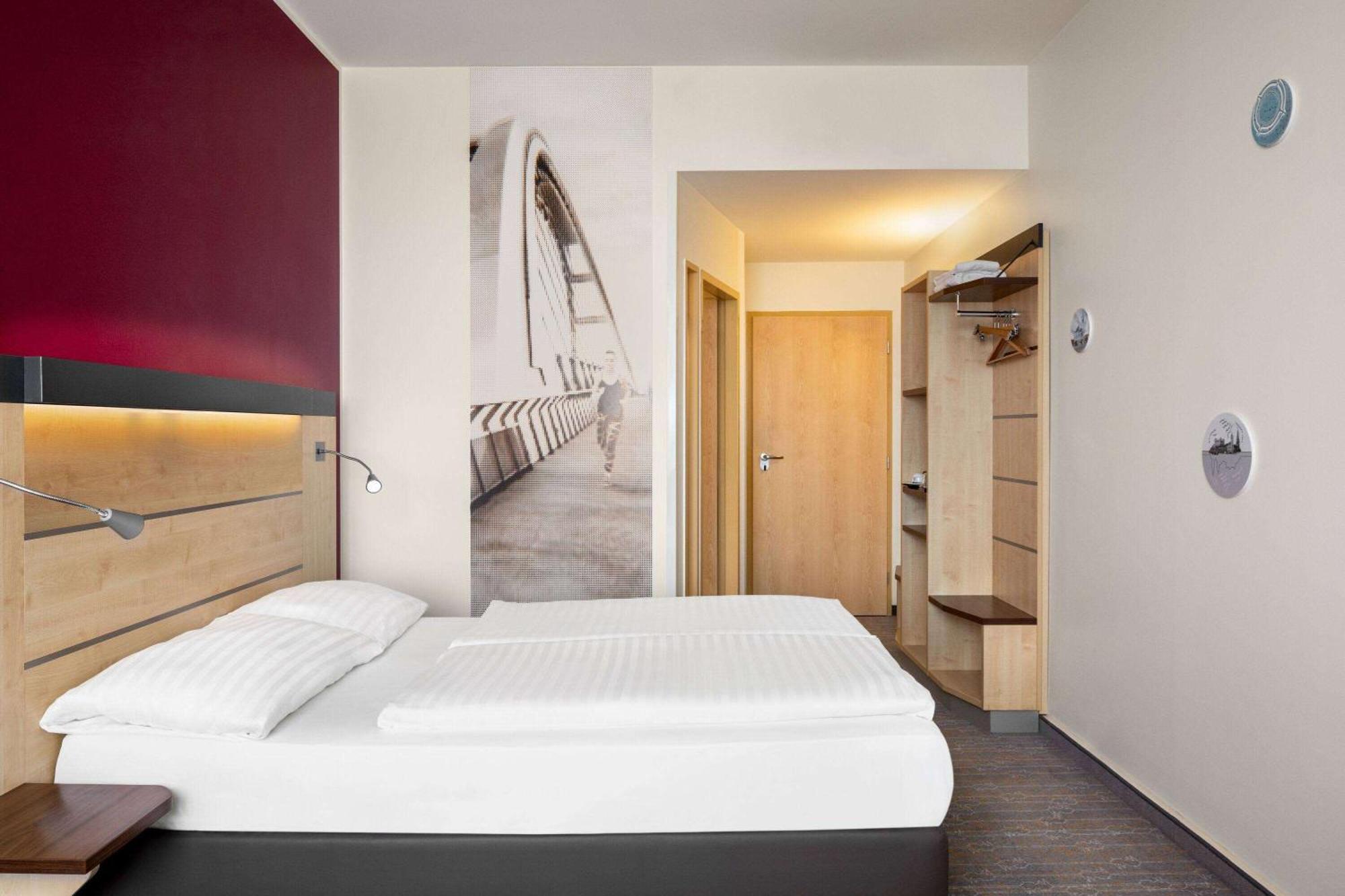 Comfort Room,1527814936:JPEG