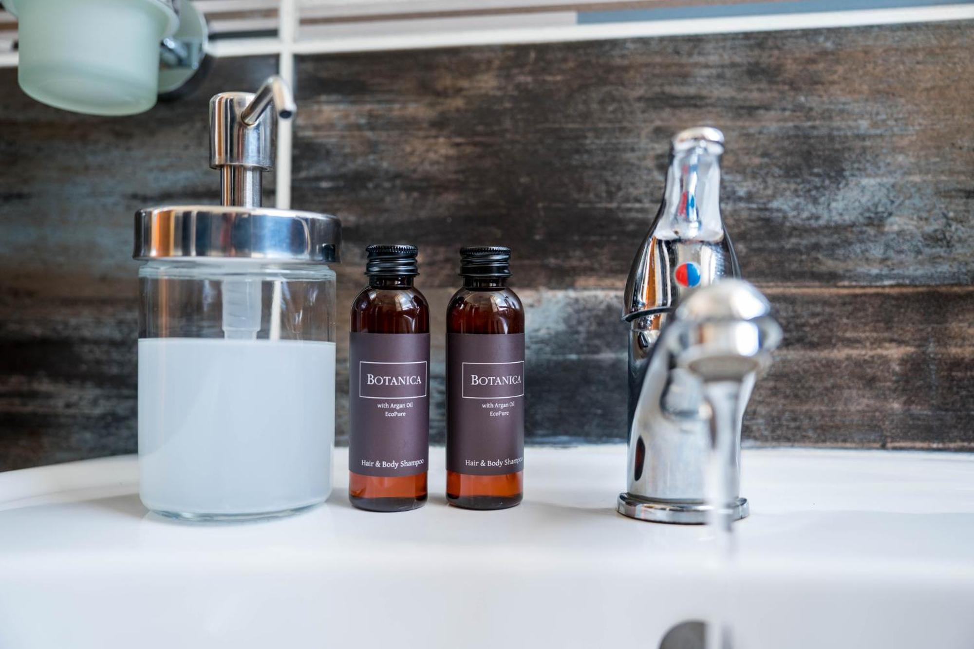 Single Room,1548538273:JPEG