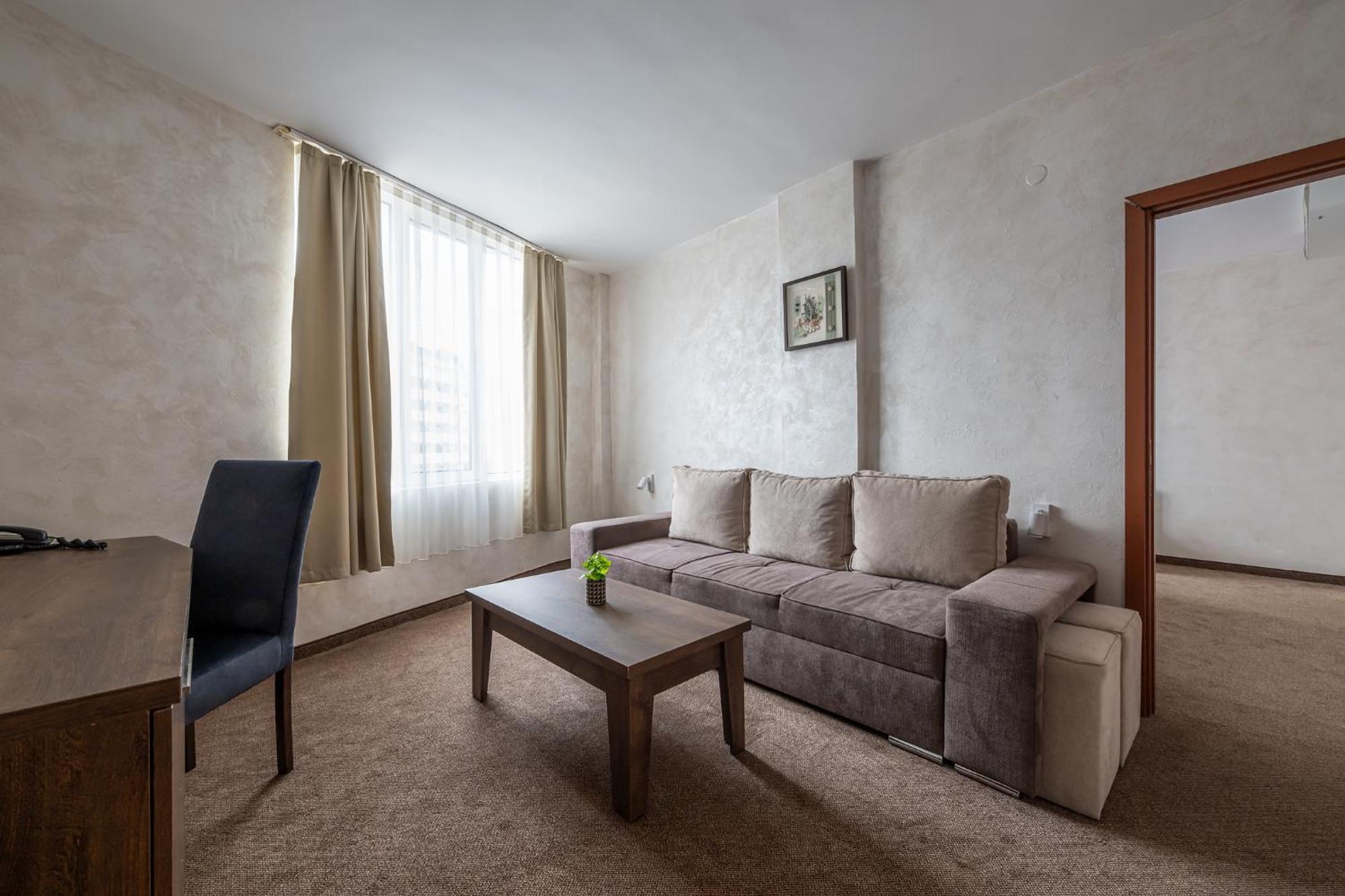 Apartmá s 1 ložnicí, balkonem a výhledem na moře