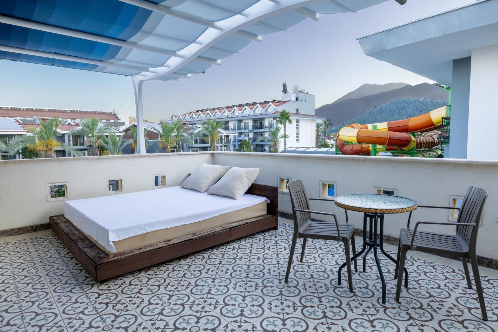 Double Room with Terrace,1642330700:JPEG