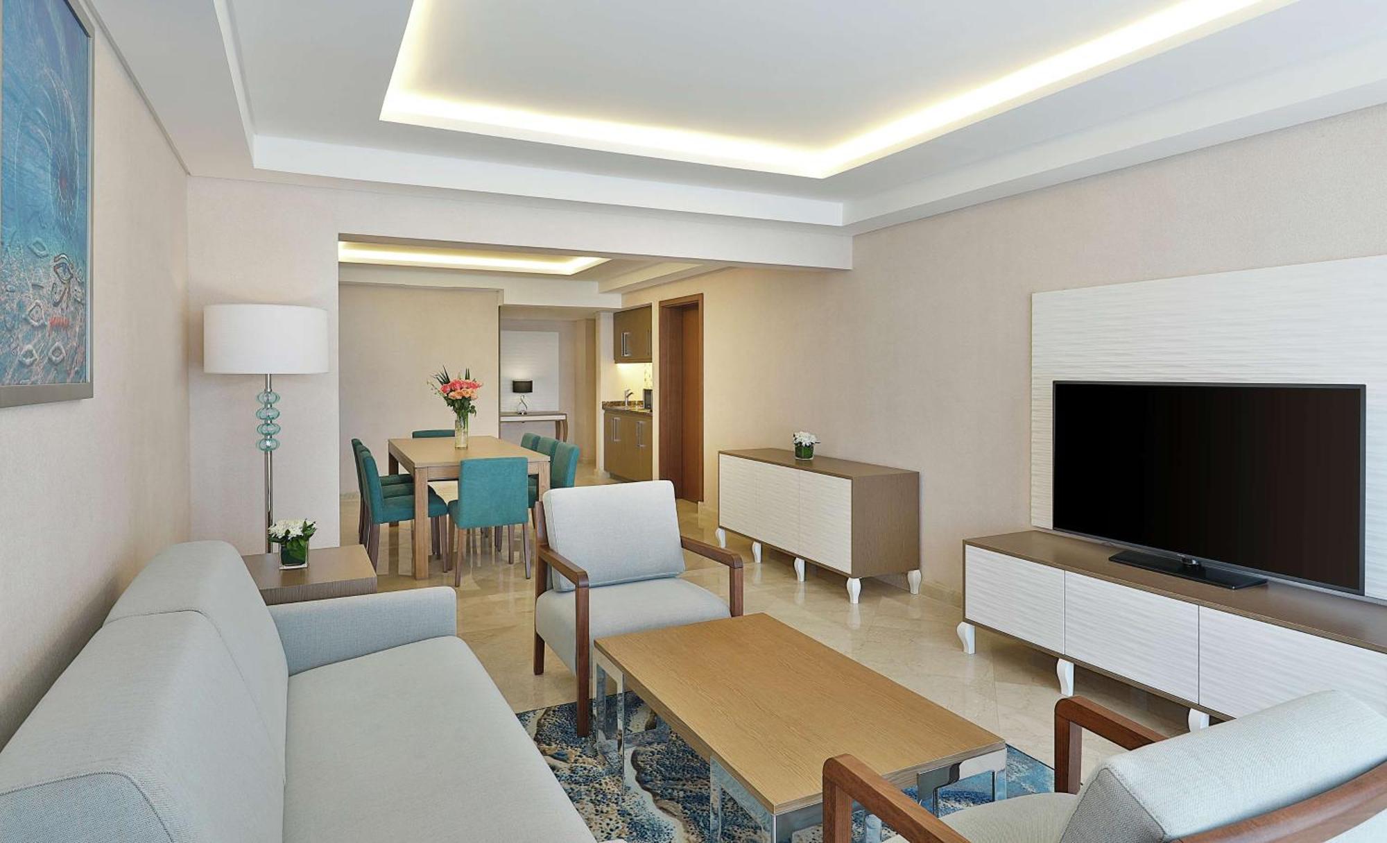 Apartmá Infinity s manželskou postelí King a výhledem na moře