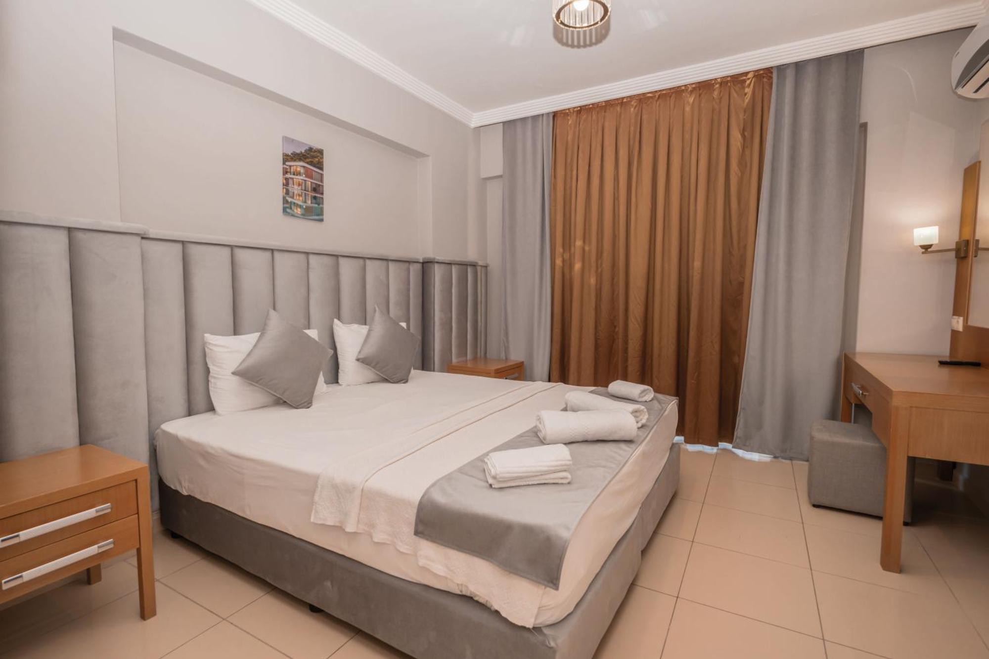 Jednolůžkový pokoj Deluxe s balkonem