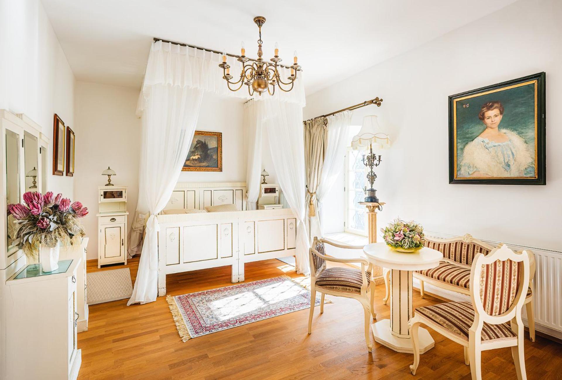 Apartment,1693268693:JPEG