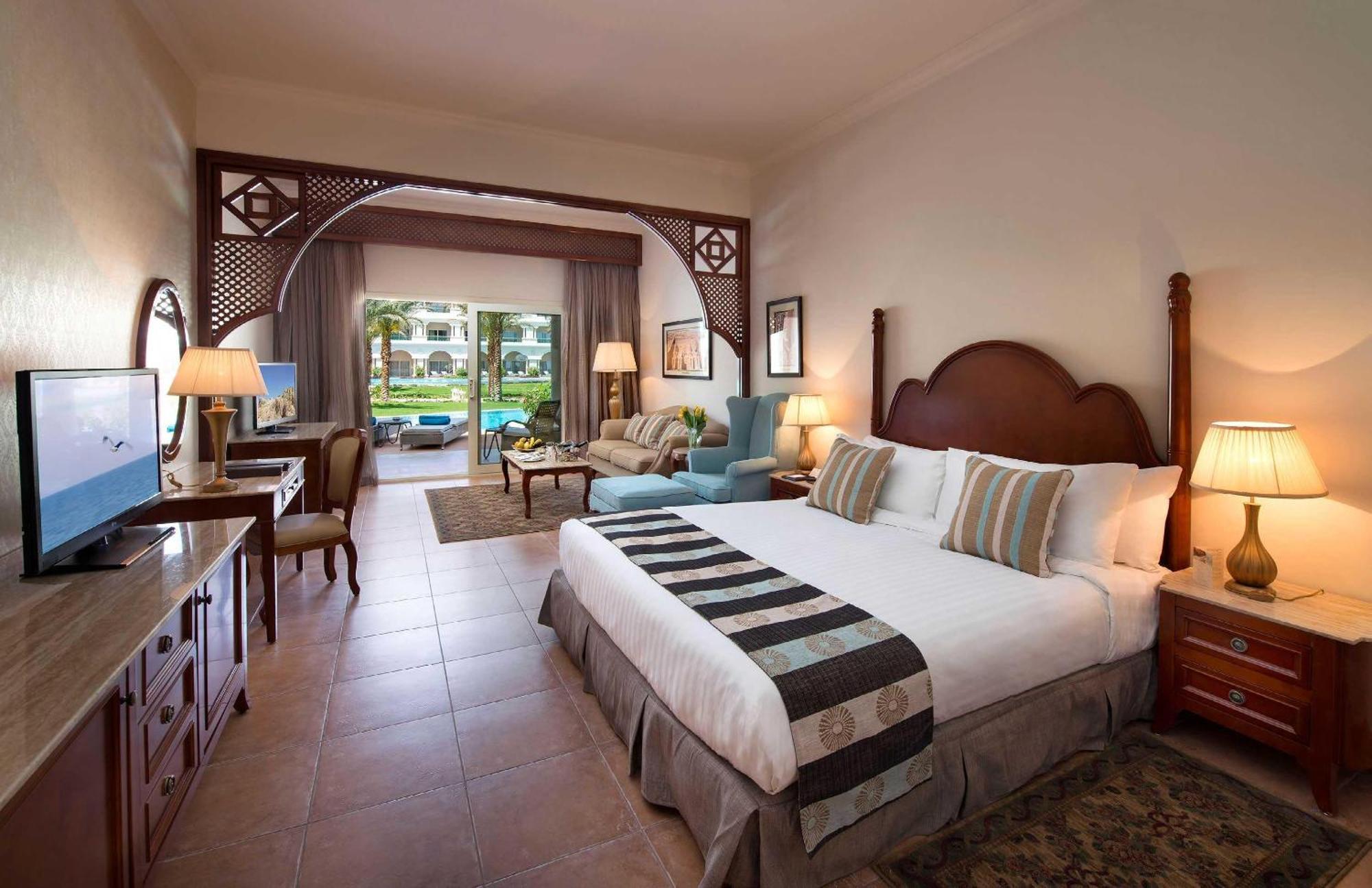 Presidential Swim Up Suite 2 Bedrooms Adults Only,1698066759:JPEG