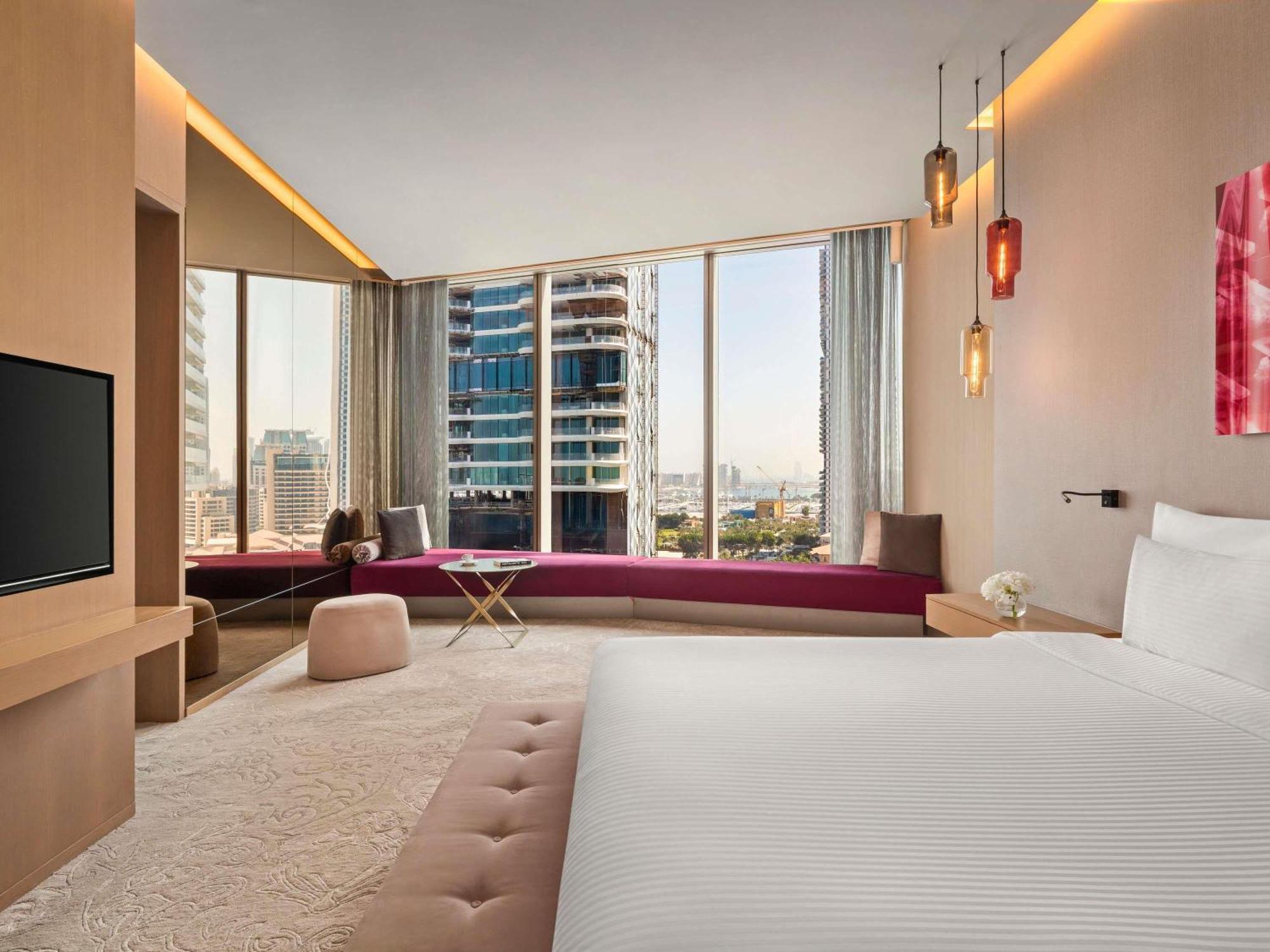 One Bedroom Deluxe Suite,1706922588:JPEG