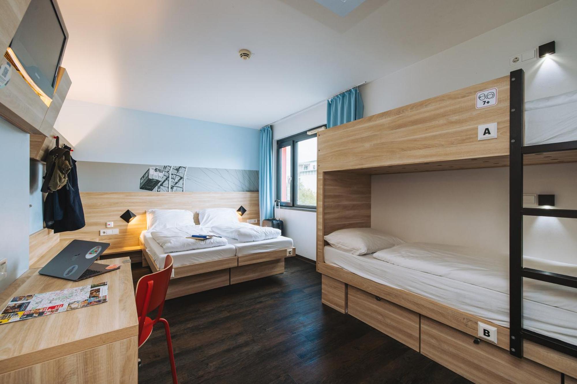 Quad Room,1717052273:JPEG