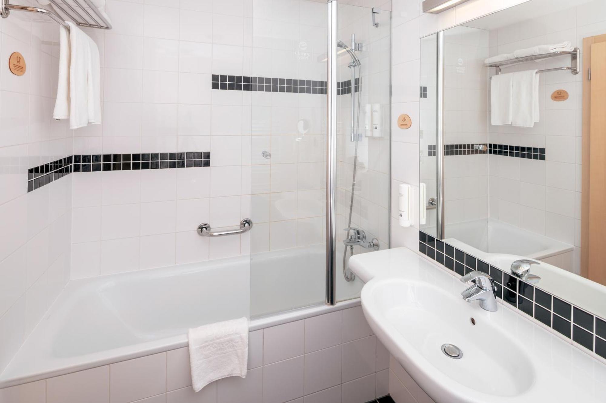 Standard Double Room,1722948003:JPEG