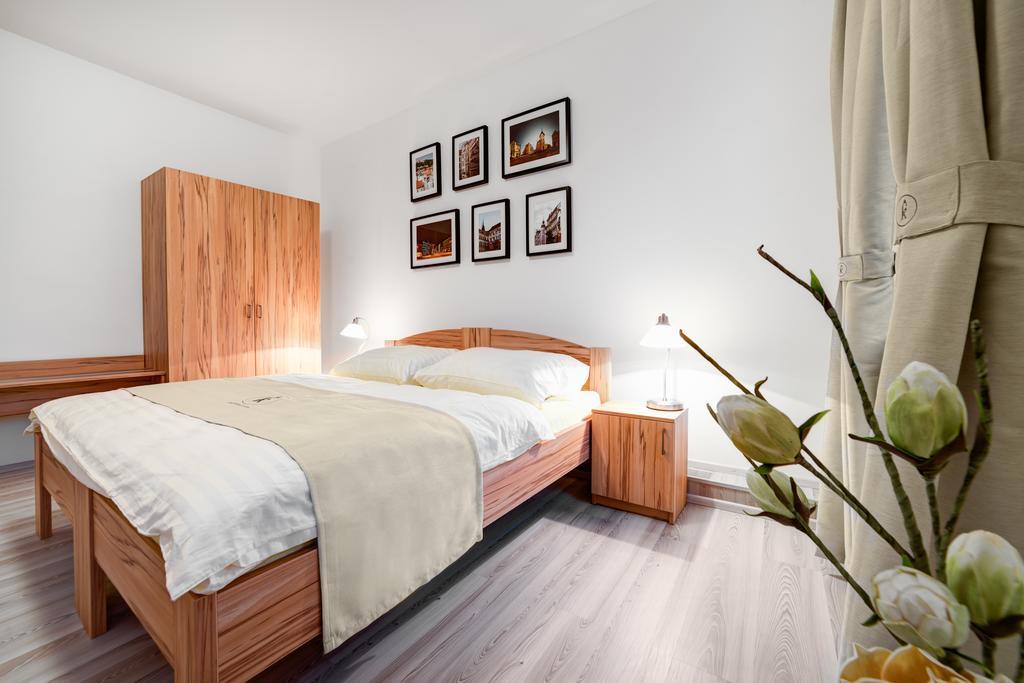 Double or Twin Room with Private Bathroom,184777098:JPEG