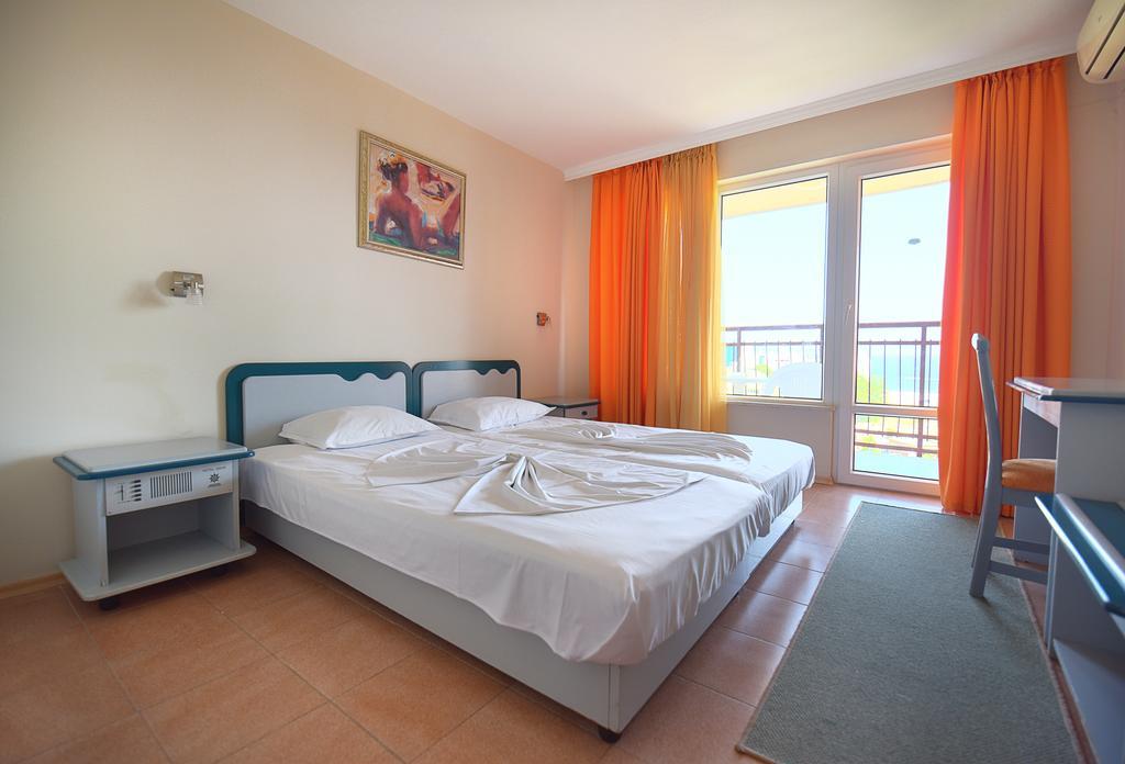 Family Suite with Balcony,1110956133:JPEG