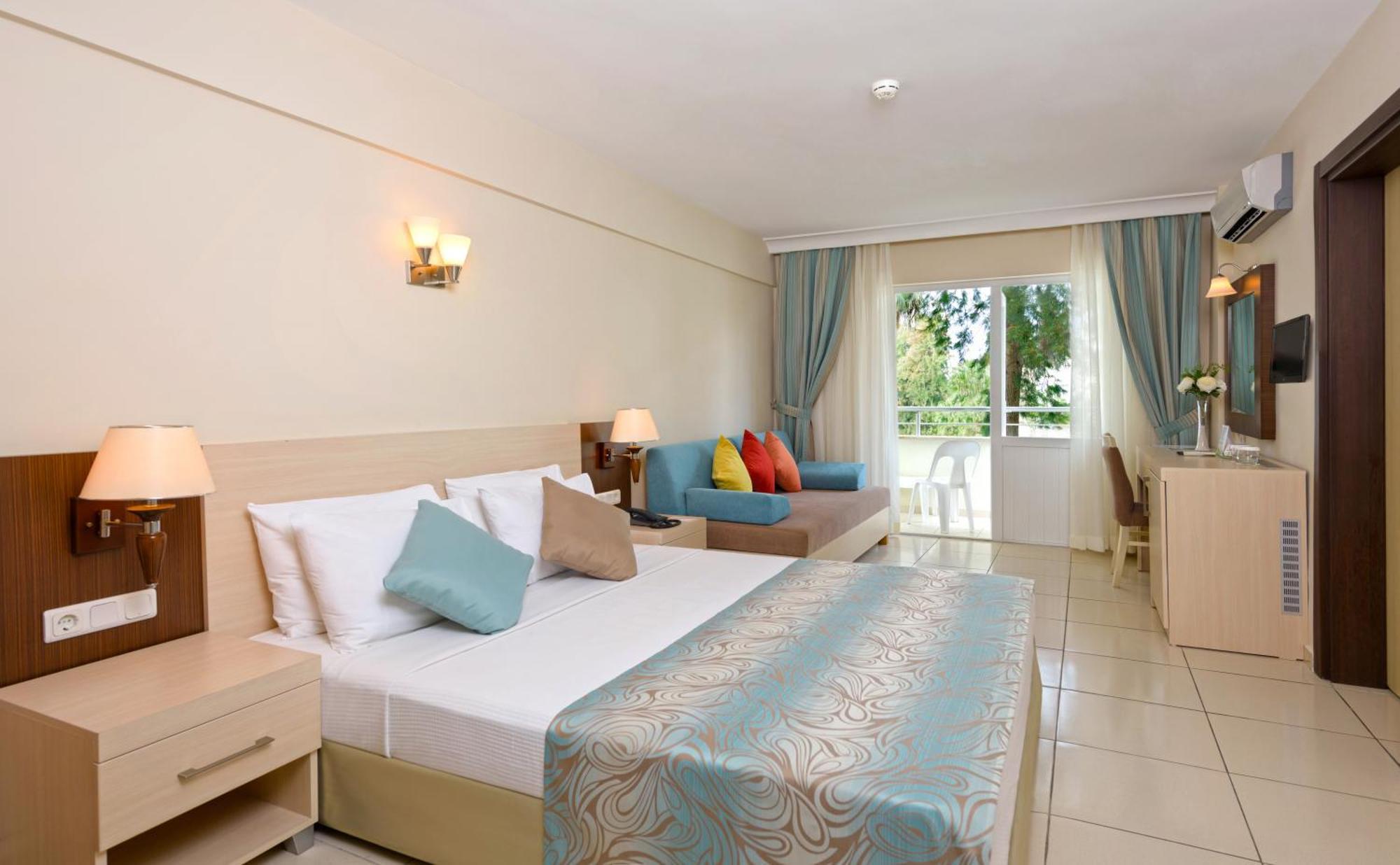 Standard Double Room,582158346:JPEG