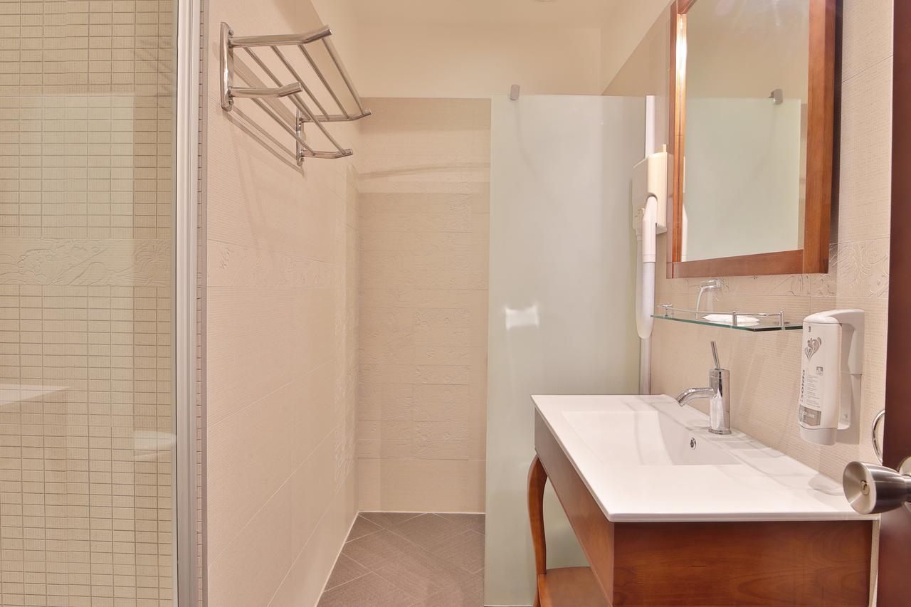 Speciální nabídka – Dvoulůžkový pokoj Standard s manželskou postelí a balíčkem Stay & Relax