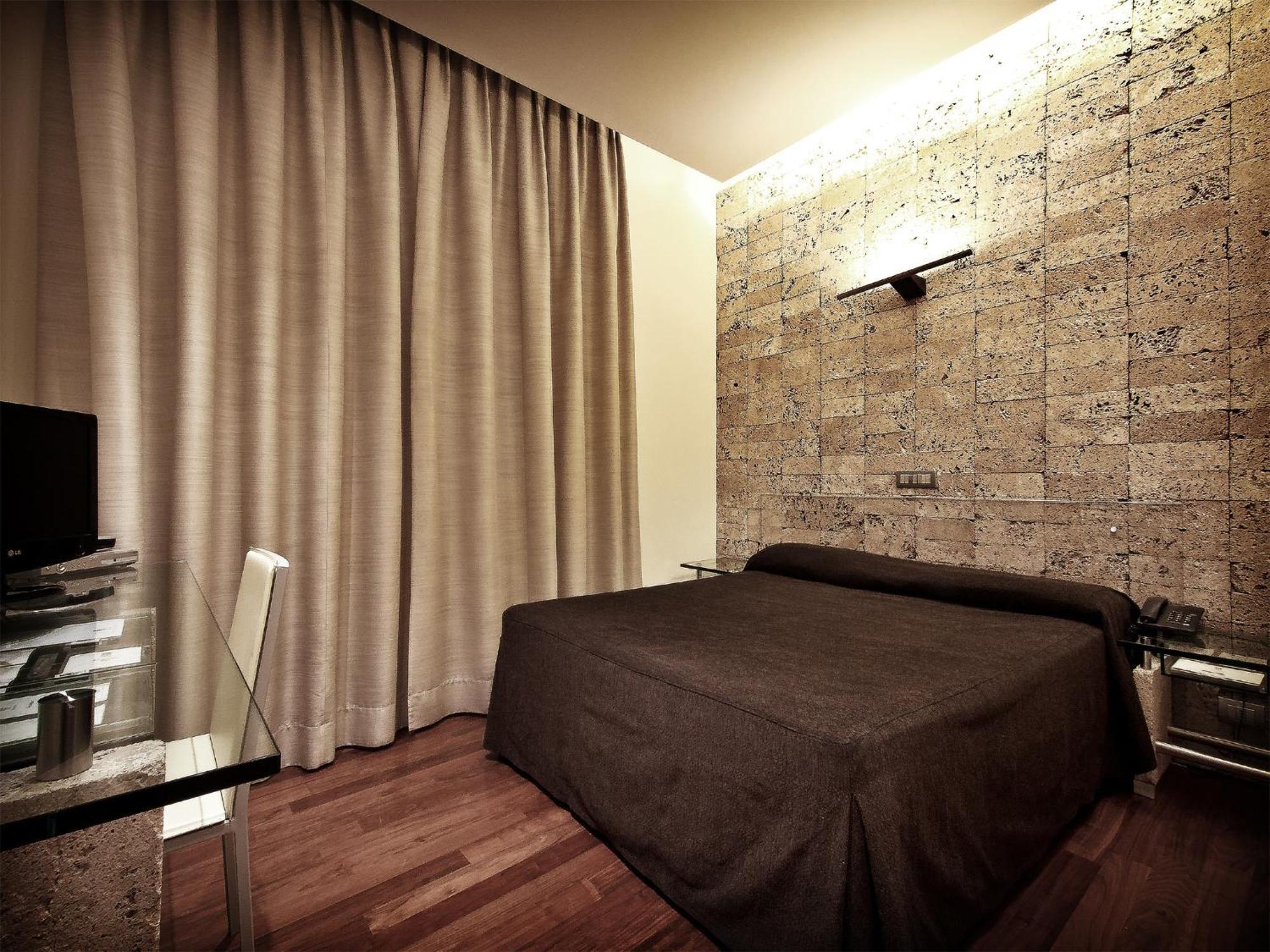 Classic Double or Twin Room