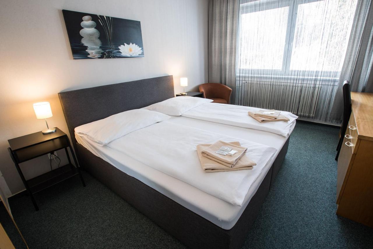 Double Room,982287817:JPEG