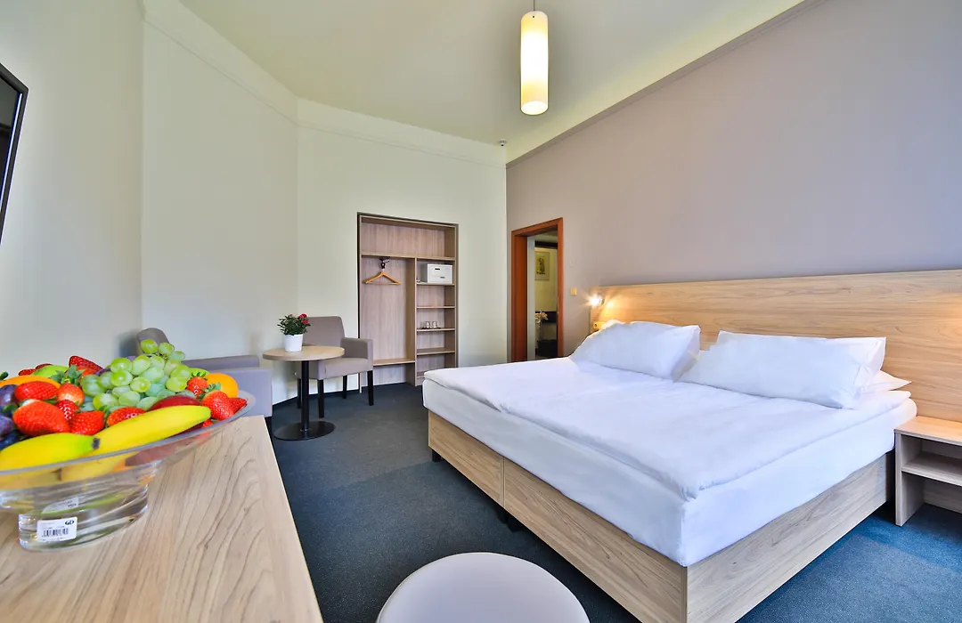 Atlantic Hotel-1