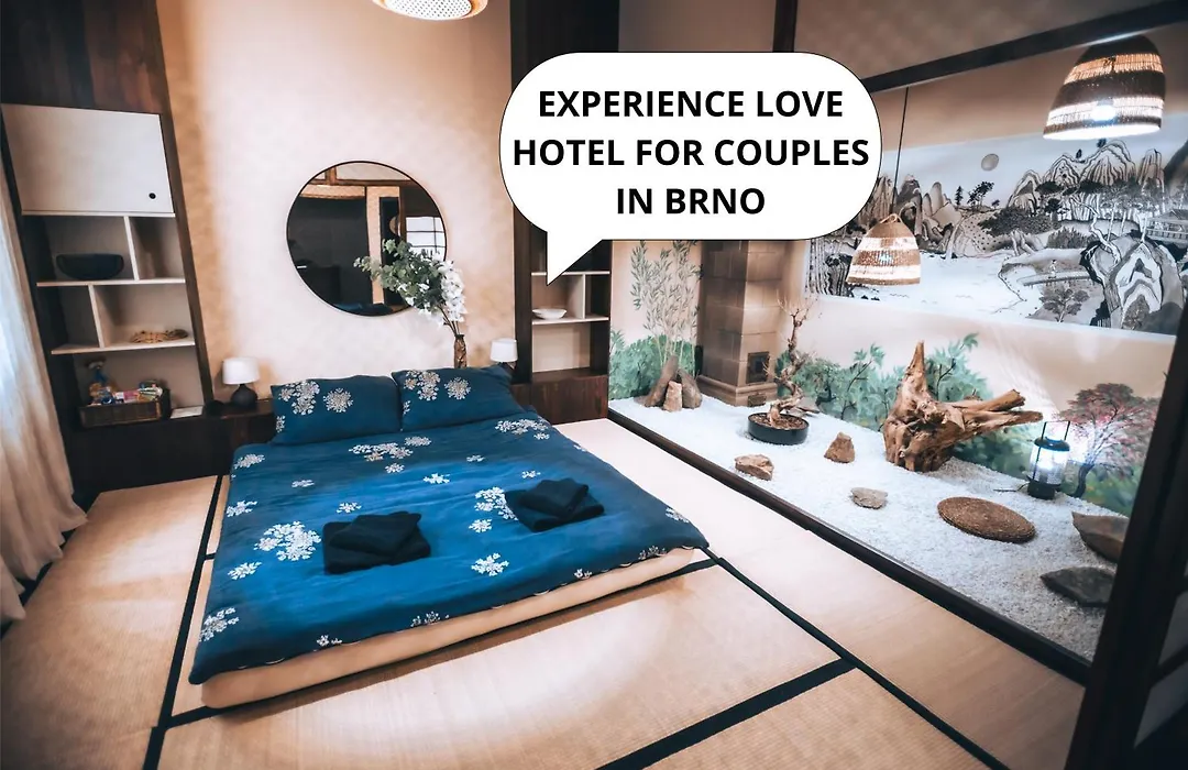 Oroom Japan - Role Play For Couples In Brno-1