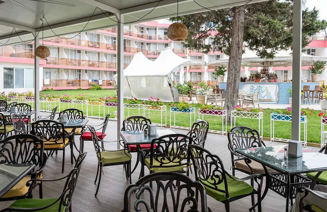 Flamingo Beach Hotel-1