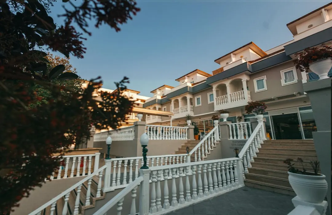 Viking Garden Hotel-1