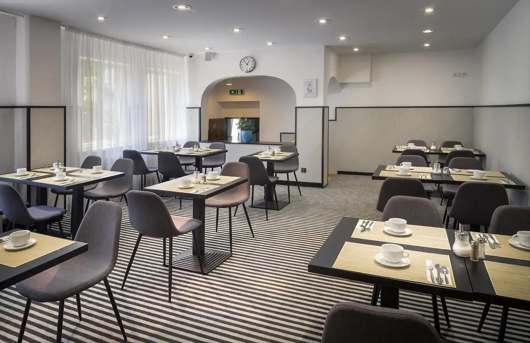 Hotel White Lion-1