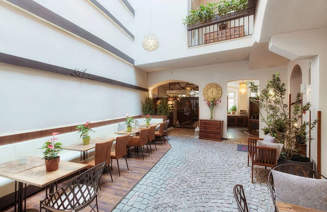 Hotel Residence Agnes-1