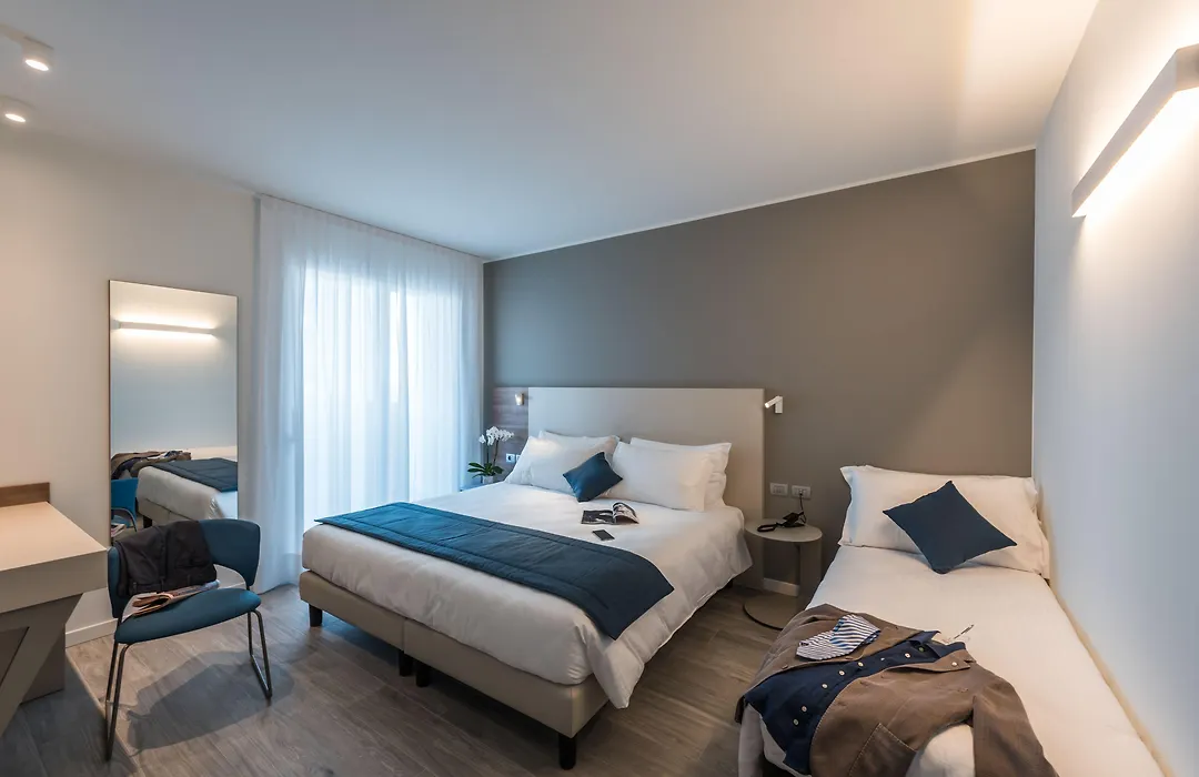 Hesperia Hotel & Residence-1