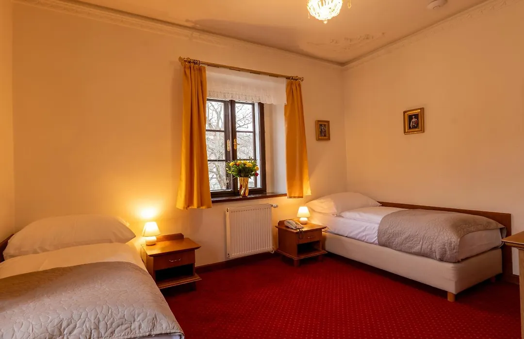 Lh Hotel Gold-1