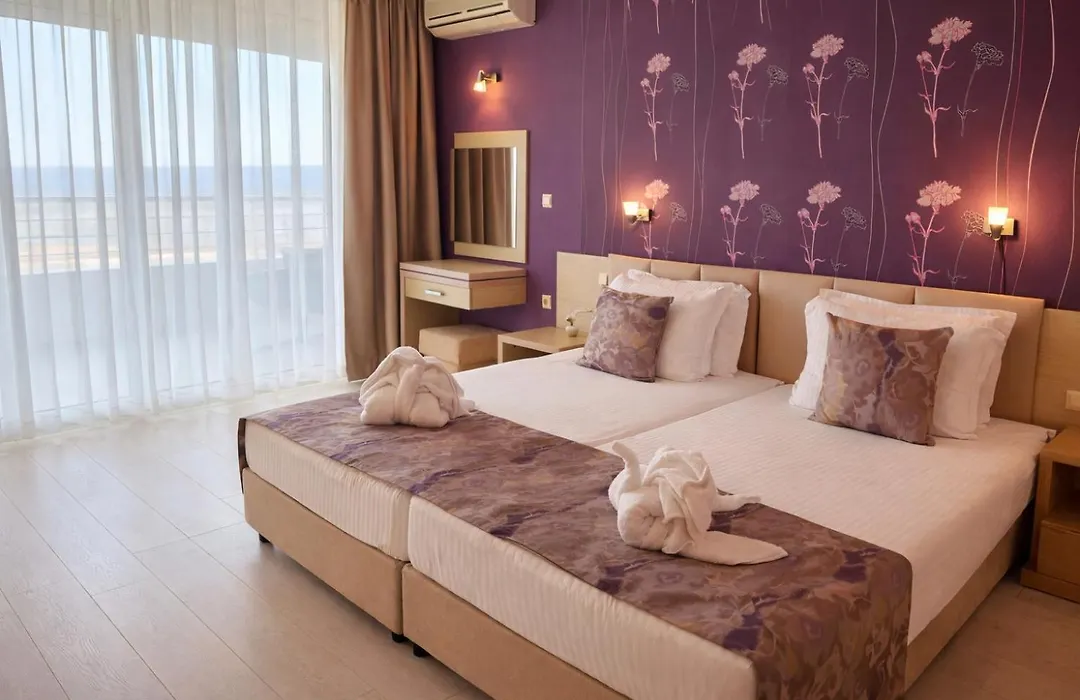 Hotel Ancora Beach-1
