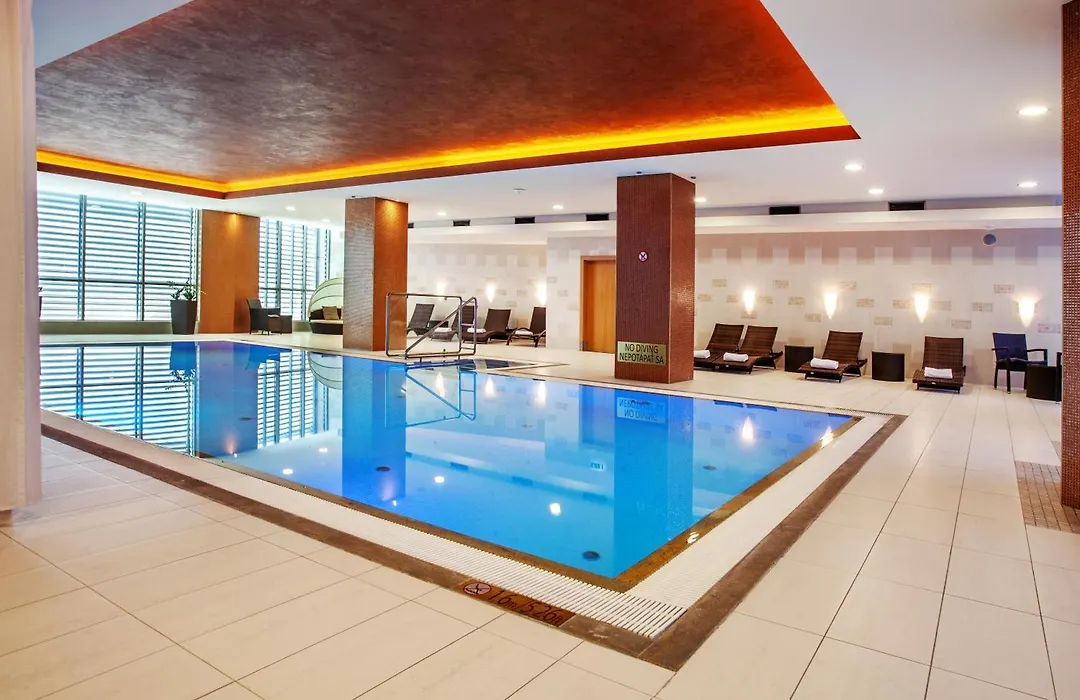 Doubletree By Hilton Bratislava-1