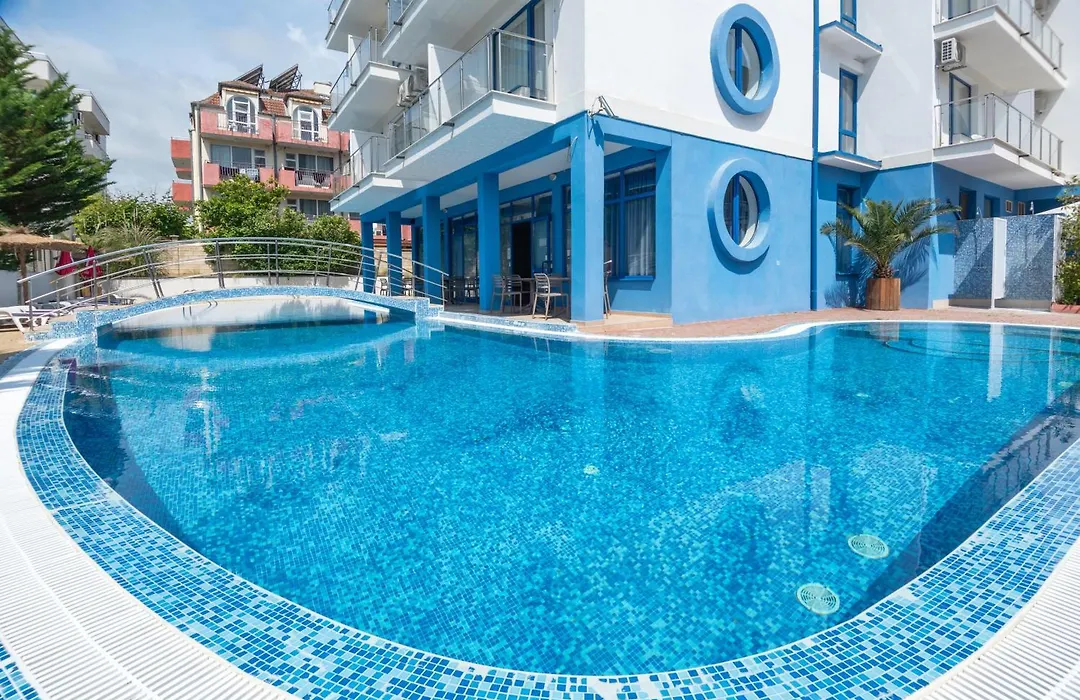 Hotel Nadia-1