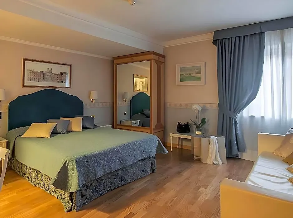 Cecil Hotel Rome-1