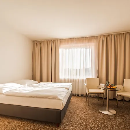 Cosmopolitan Bobycentrum - Czech Leading Hotels-3