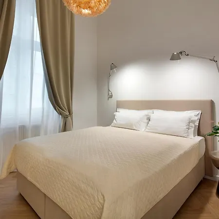 Holečkova Apartments-3