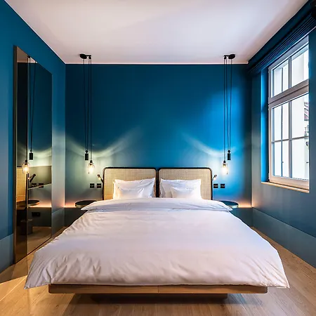Maximilian Hotel-2