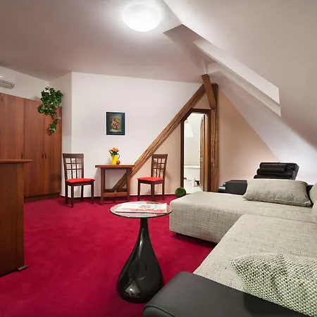 Brioni Suites-2