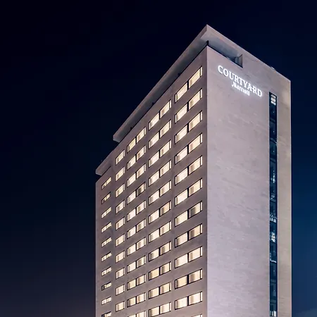 Courtyard By Marriott Brno-2