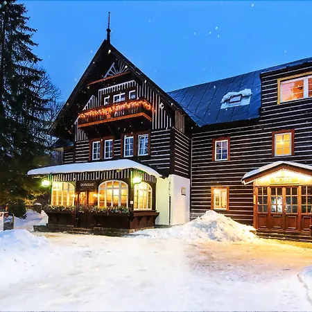 Hotel Tři Růže-3
