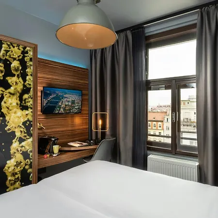 Nyx Hotel Prague By Leonardo Hotels-2