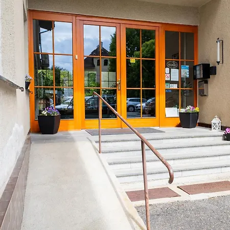 Penzion Hubert Františkovy Lázně-3