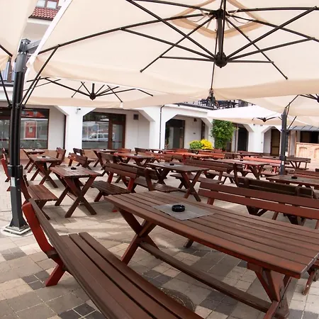 Hotel Sluneční dvůr-2