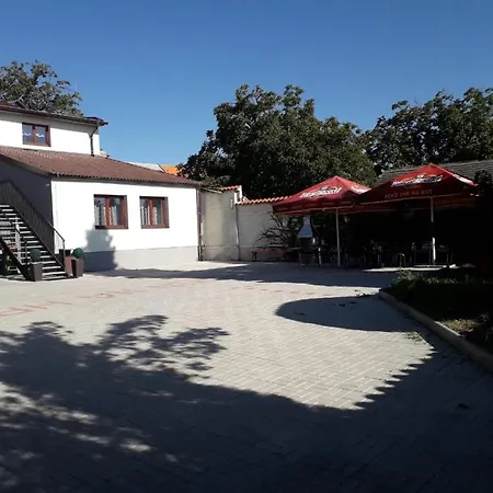Penzion Na Hrazi-2