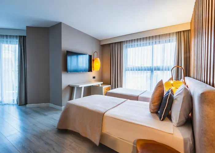 Side Royal Style Hotel