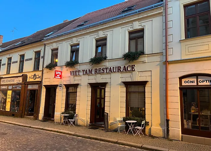 Bed and Breakfast Vt6 House & Restaurant Znojmo