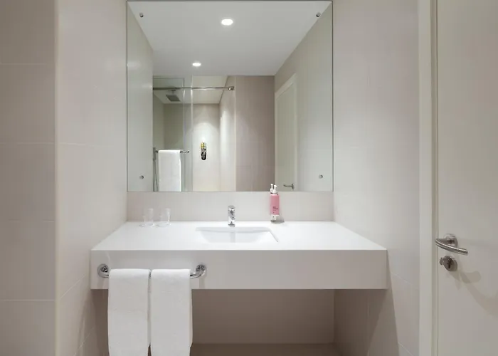 Rove La Mer Beach, Jumeirah Dubaj