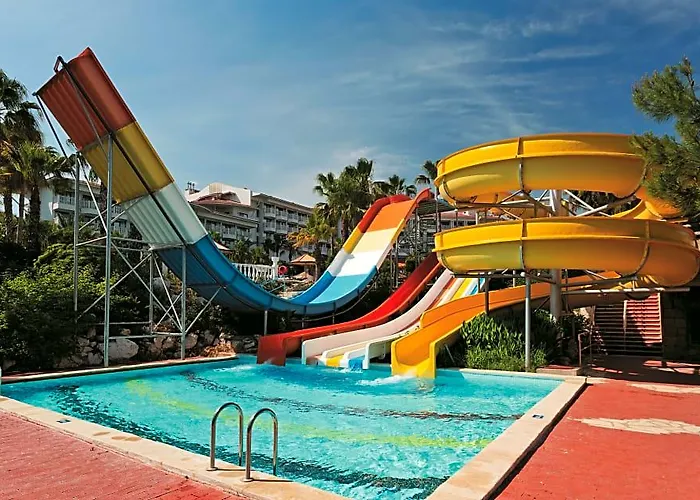 Hotel Defne Garden Side
